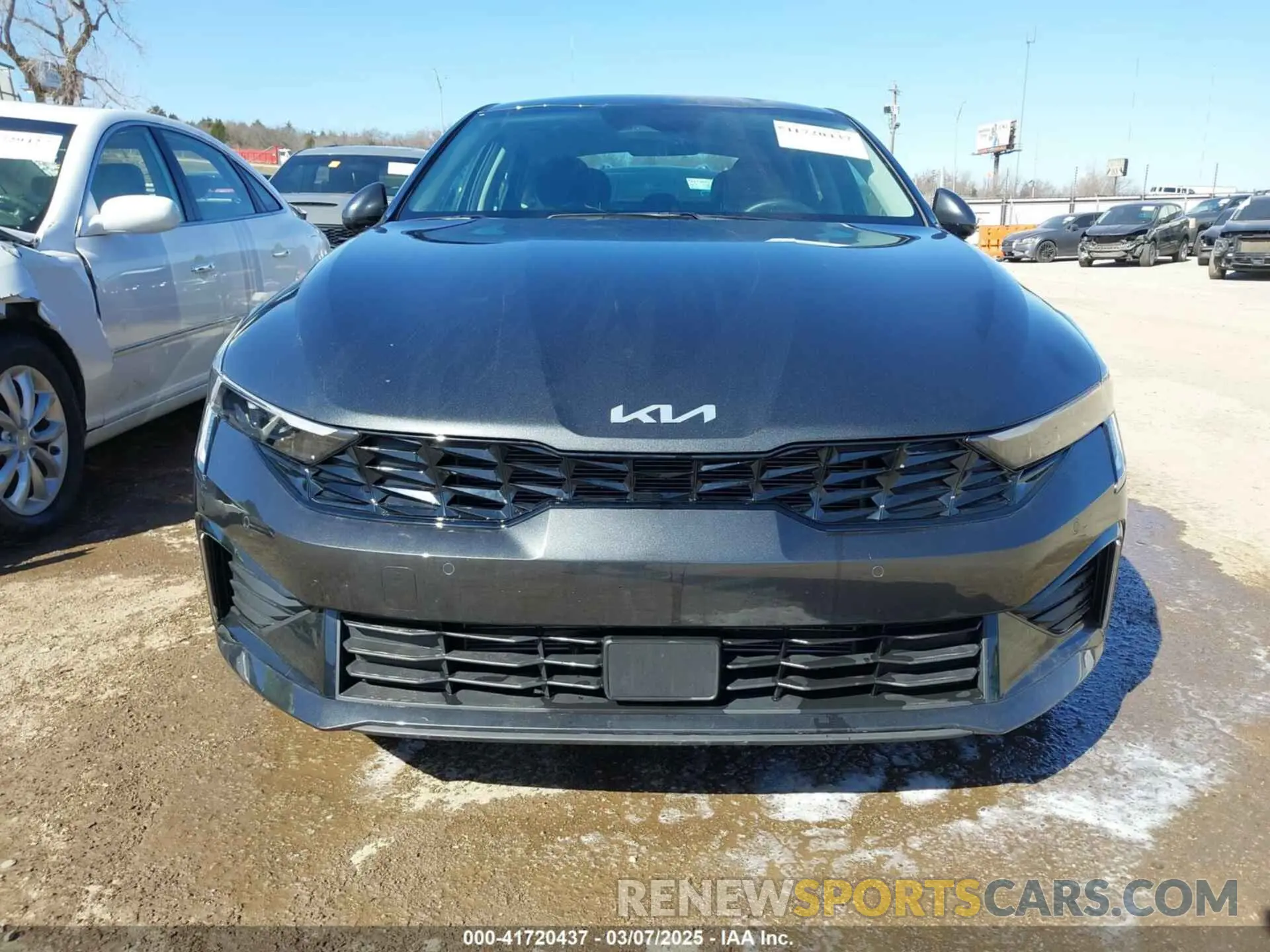 12 fotografías del automóvil dañado KNAG24J75S5293487 KIA K5 2025