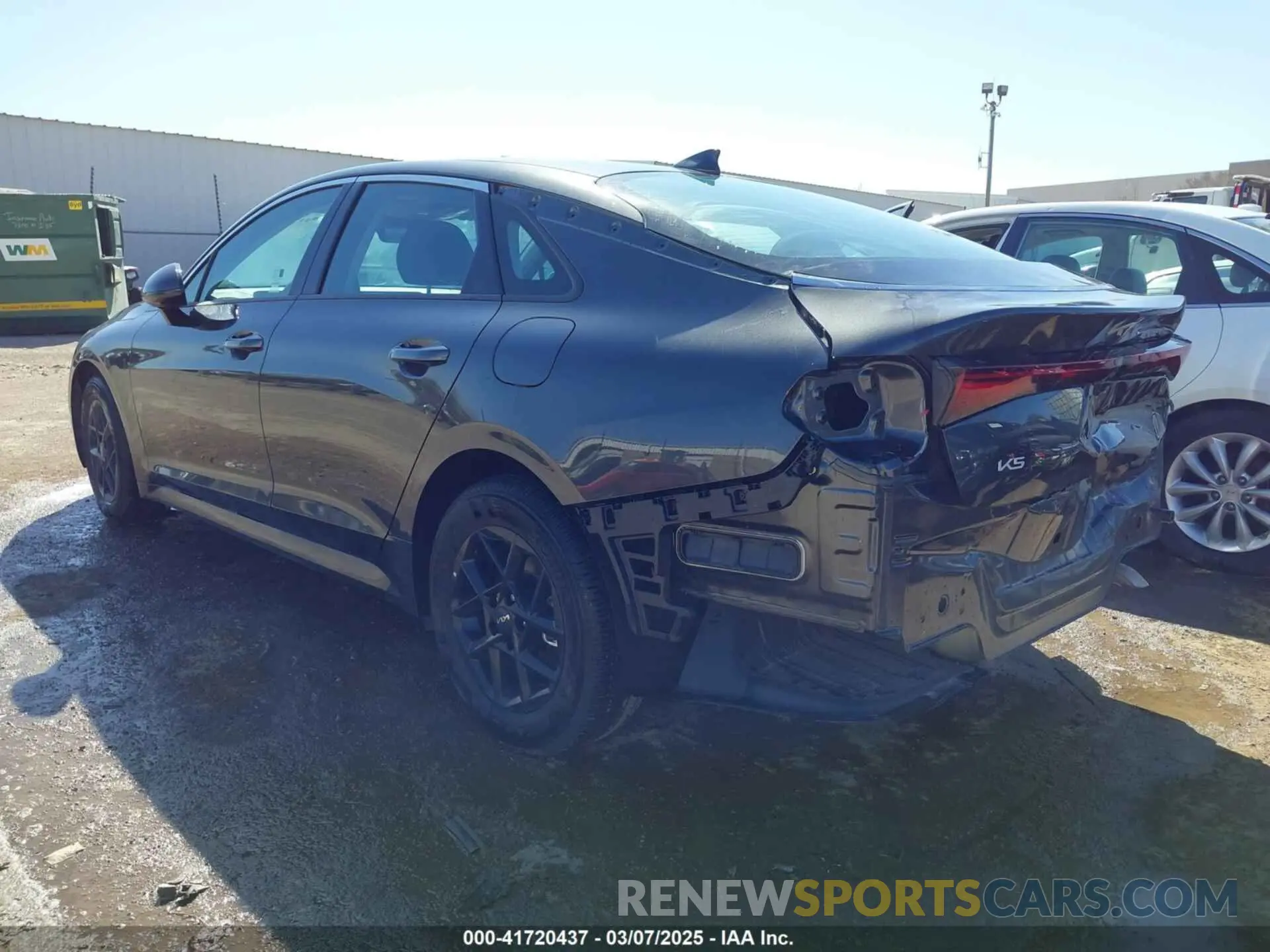 3 fotografías del automóvil dañado KNAG24J75S5293487 KIA K5 2025