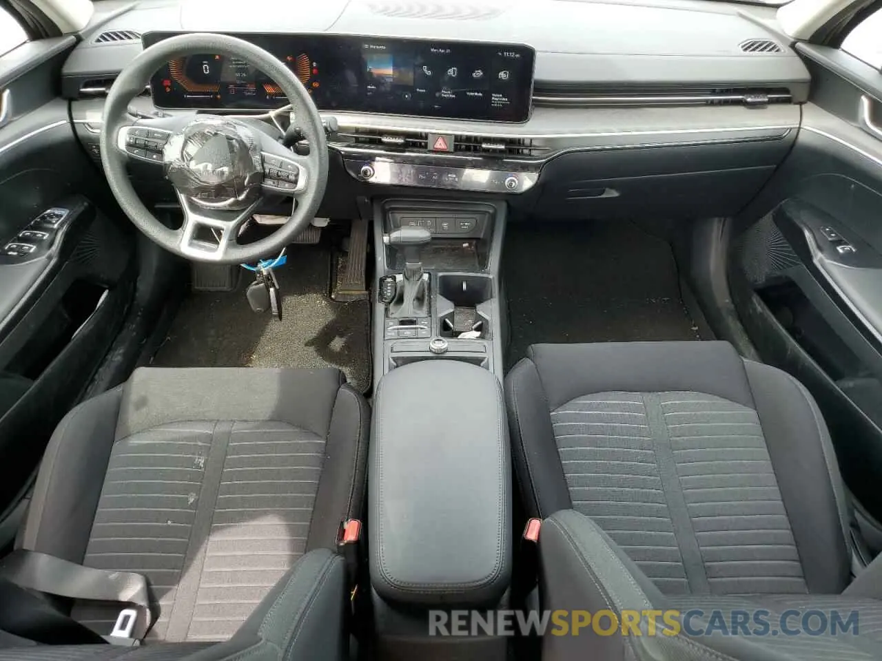 8 fotografías del automóvil dañado KNAG24J77S5322746 KIA K5 2025