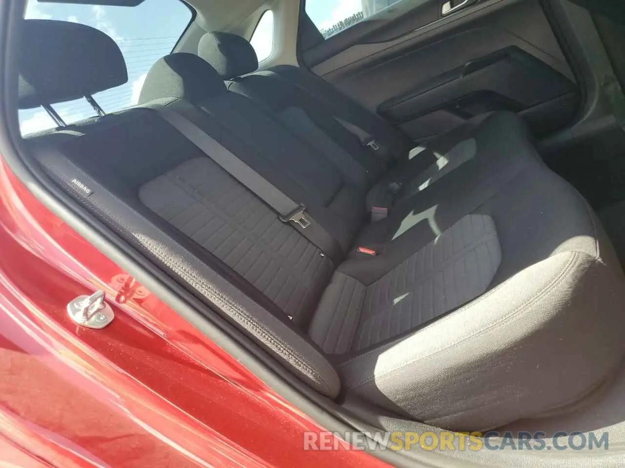 10 fotografías del automóvil dañado KNAG24J78S5286372 KIA K5 2025