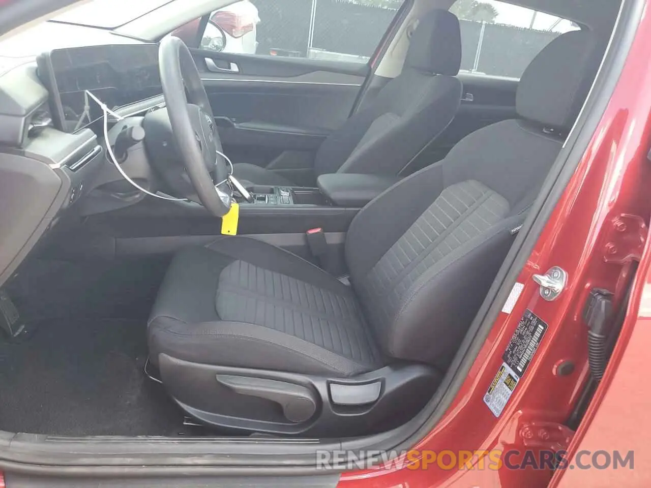 7 fotografías del automóvil dañado KNAG24J78S5286372 KIA K5 2025