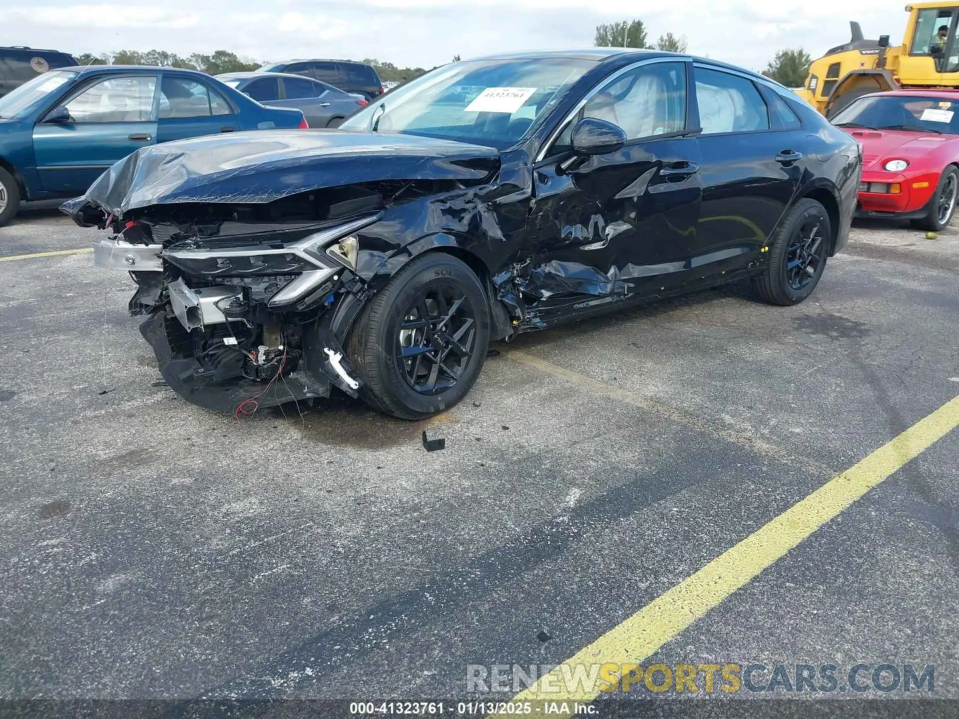 6 fotografías del automóvil dañado KNAG24J79S5331626 KIA K5 2025
