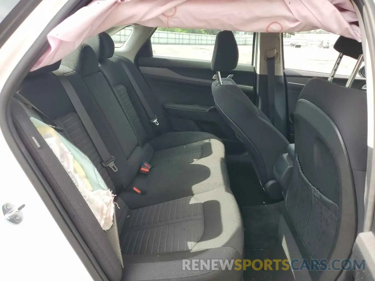 10 fotografías del automóvil dañado KNAG24J7XS5280749 KIA K5 2025