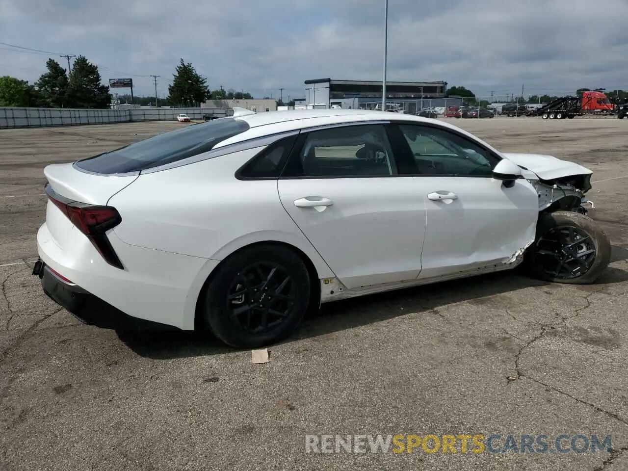 3 fotografías del automóvil dañado KNAG24J7XS5280749 KIA K5 2025