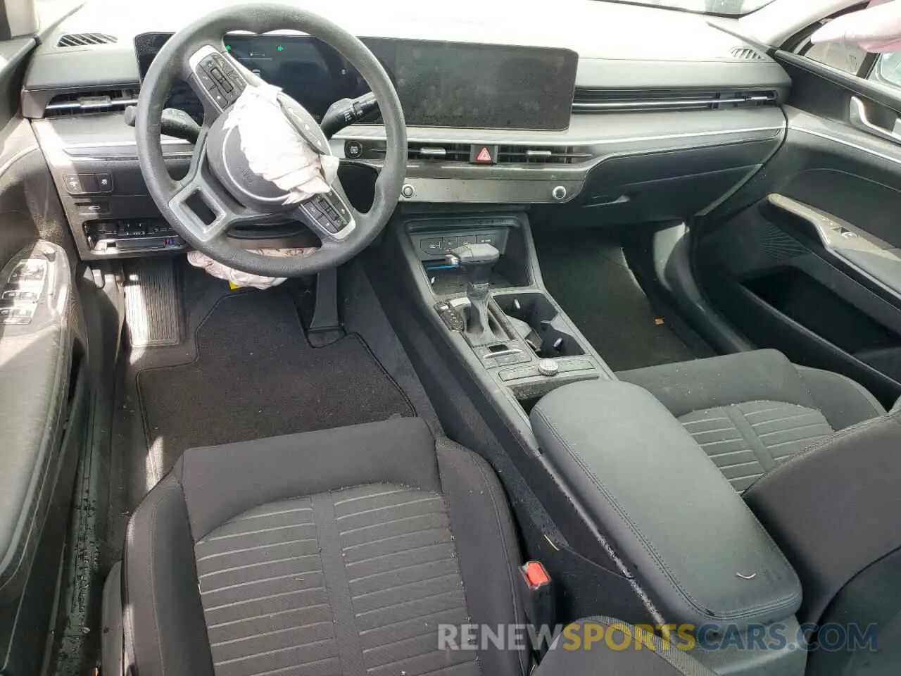 8 fotografías del automóvil dañado KNAG24J7XS5280749 KIA K5 2025