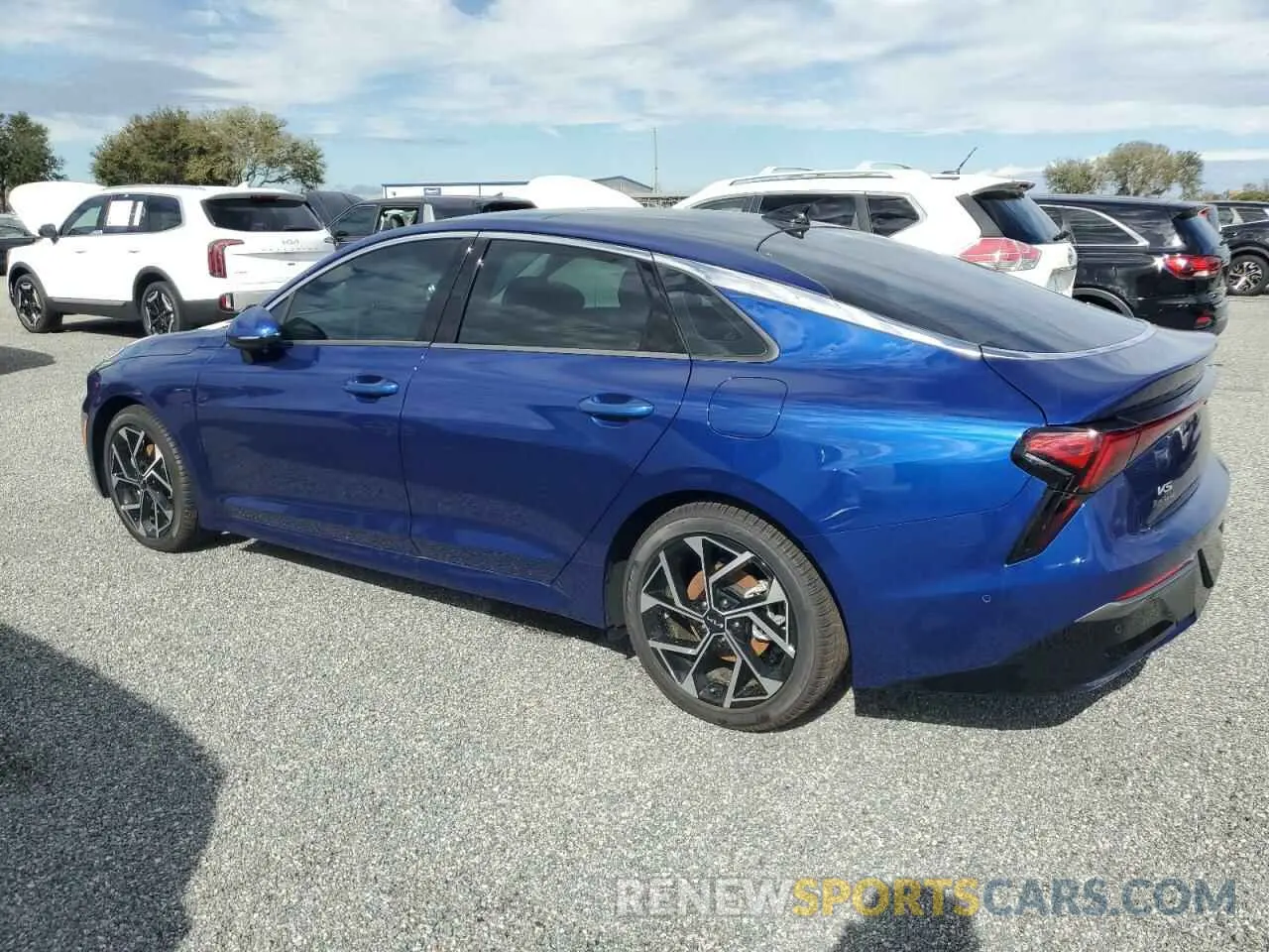 2 fotografías del automóvil dañado KNAG34J76S5274802 KIA K5 2025