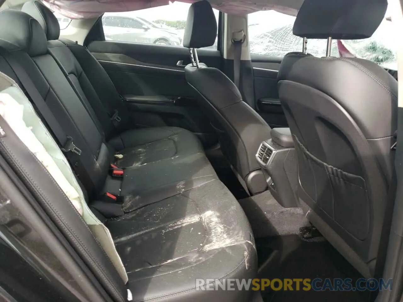 10 fotografías del automóvil dañado KNAG34J79S5271201 KIA K5 2025