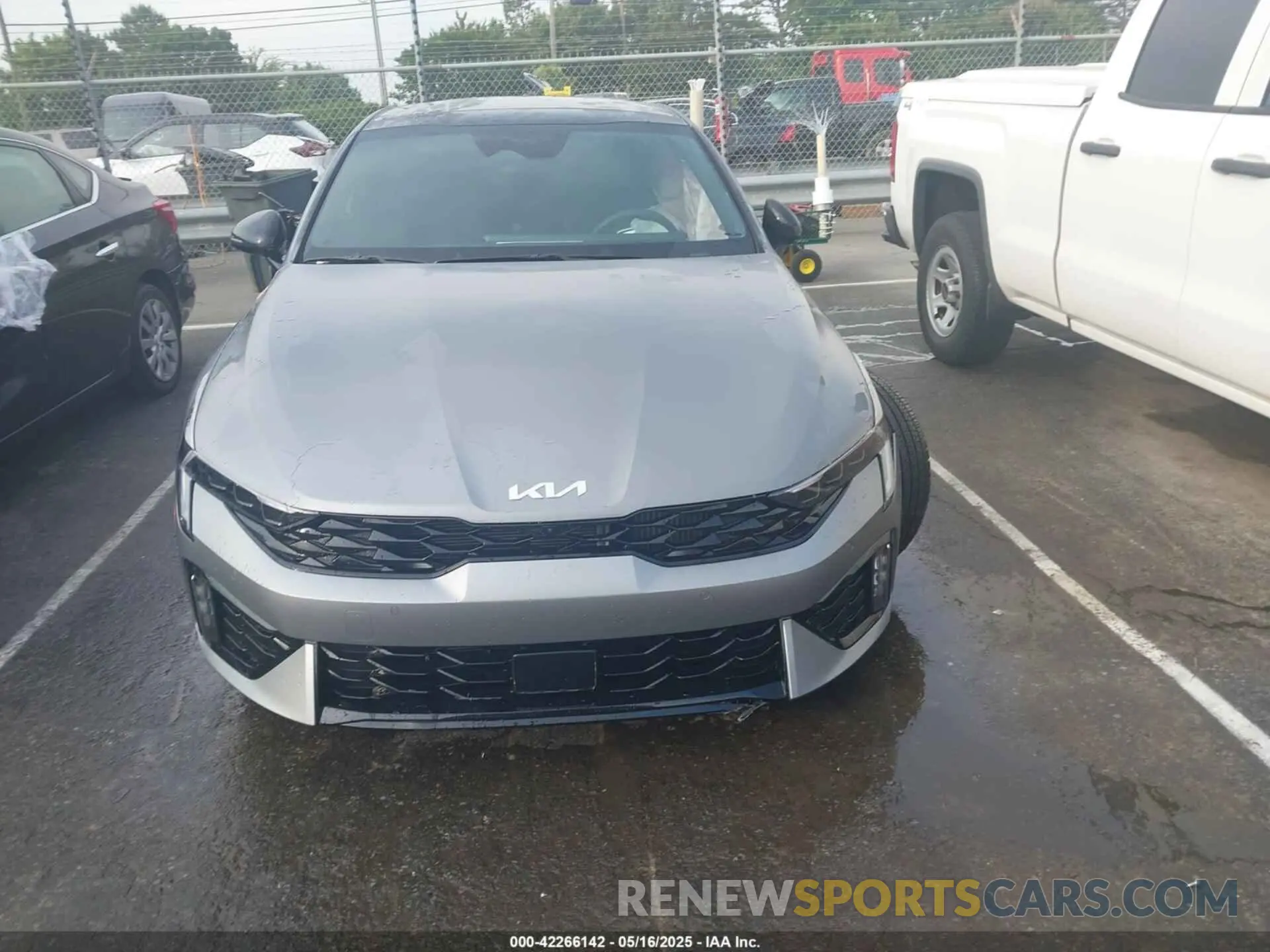 12 fotografías del automóvil dañado KNAG44J81S5322597 KIA K5 2025