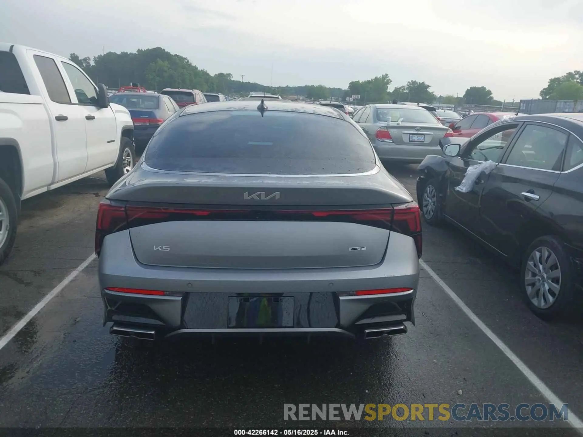 16 fotografías del automóvil dañado KNAG44J81S5322597 KIA K5 2025