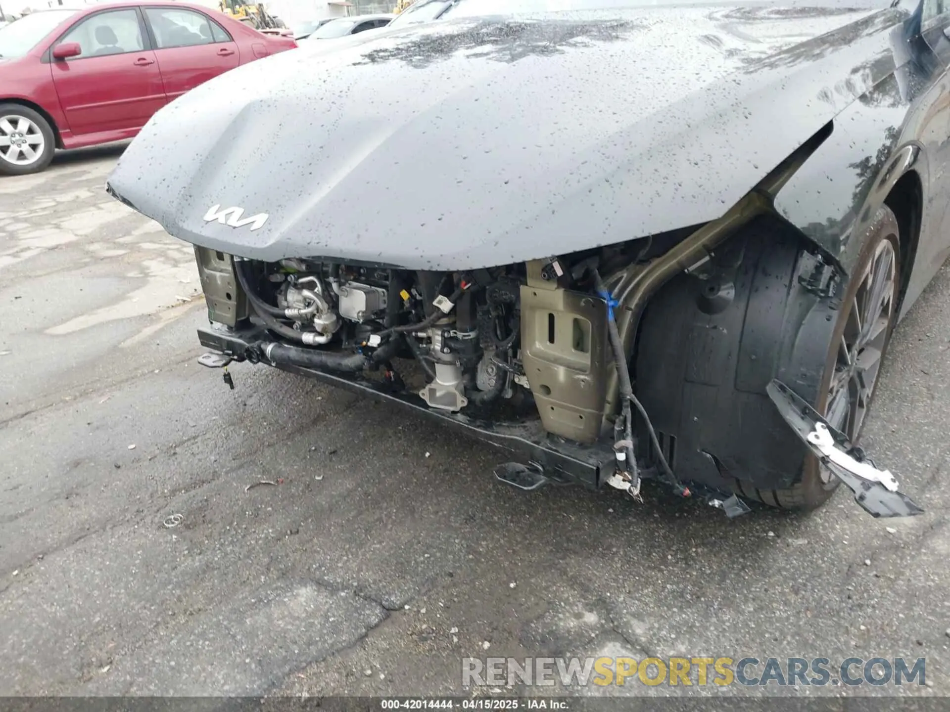 6 fotografías del automóvil dañado KNAG44J86S5321963 KIA K5 2025