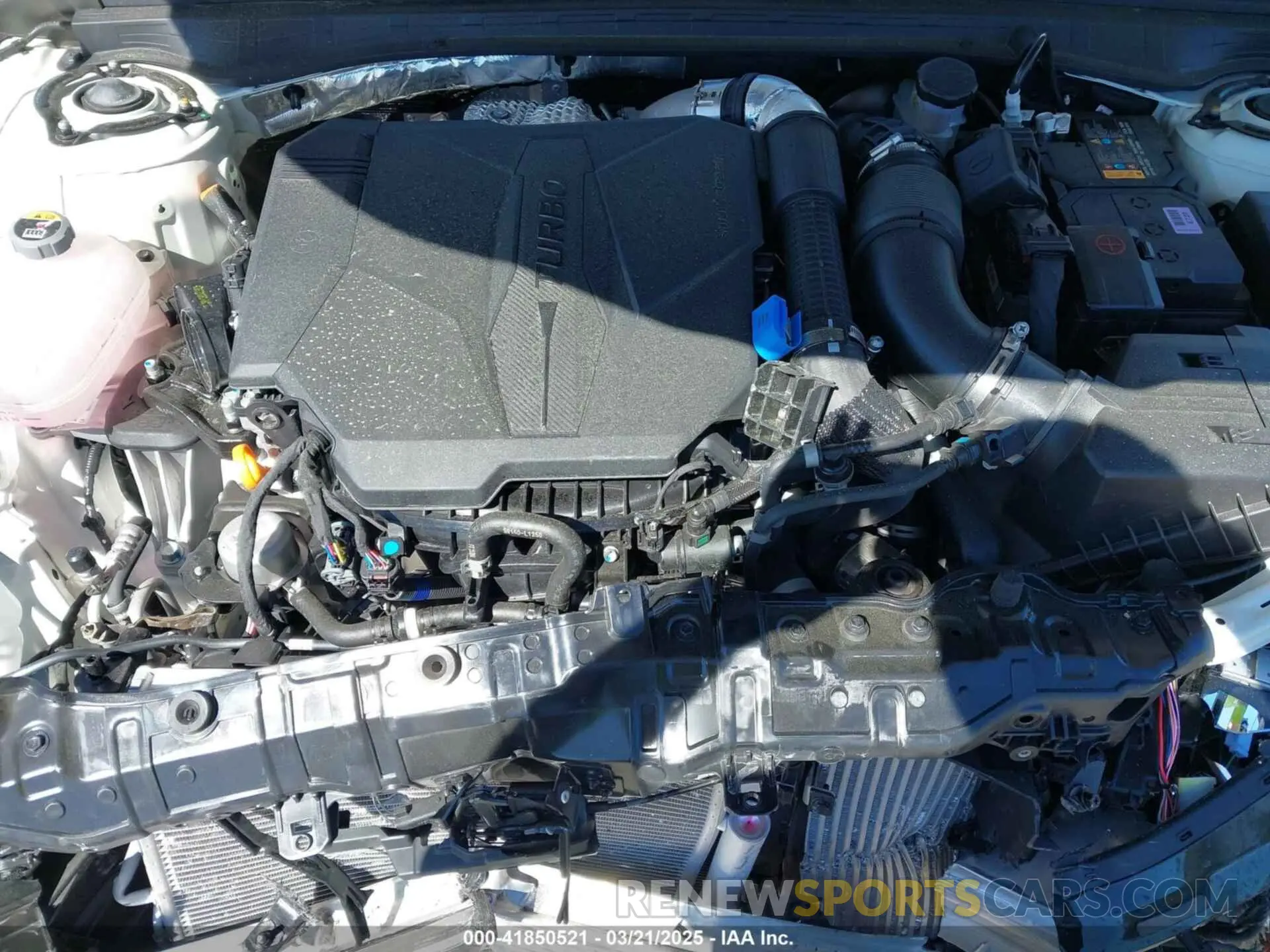 10 fotografías del automóvil dañado KNAG44J8XS5298798 KIA K5 2025