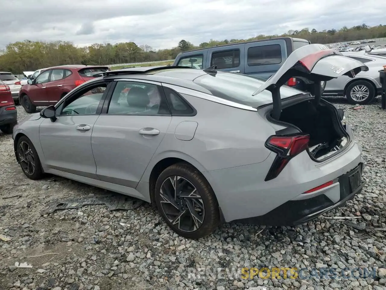 2 fotografías del automóvil dañado KNAG64J70S5276987 KIA K5 2025