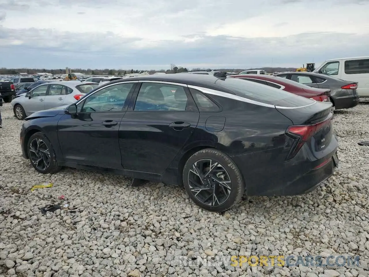 2 fotografías del automóvil dañado KNAG64J70S5334306 KIA K5 2025
