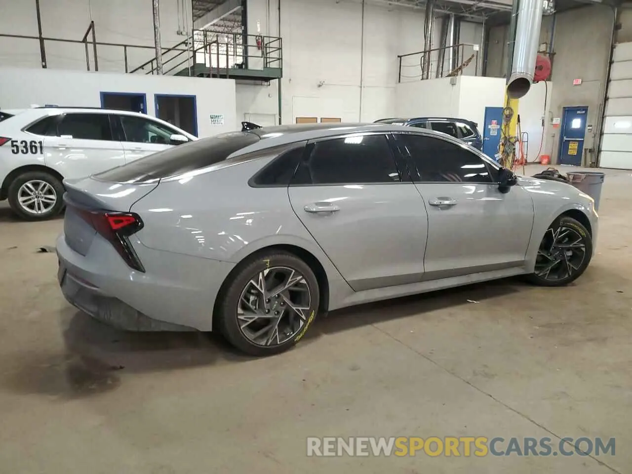 3 fotografías del automóvil dañado KNAG64J71S5293149 KIA K5 2025