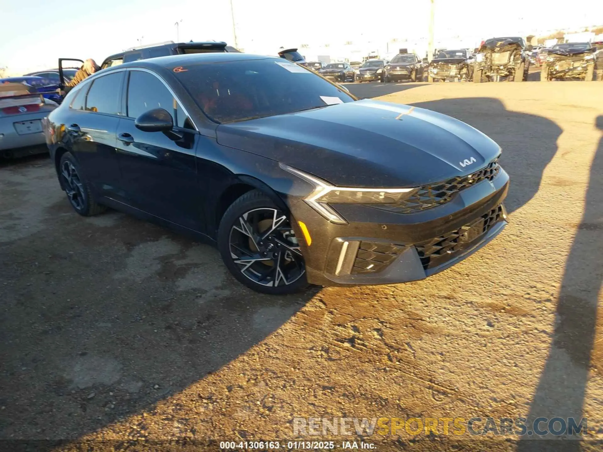 1 fotografías del automóvil dañado KNAG64J71S5300021 KIA K5 2025