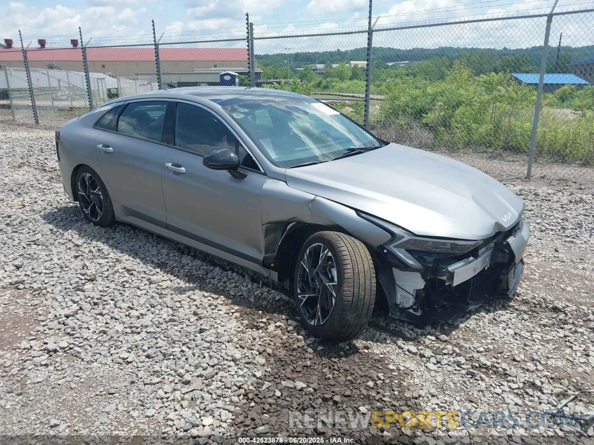 1 fotografías del automóvil dañado KNAG64J71S5319121 KIA K5 2025