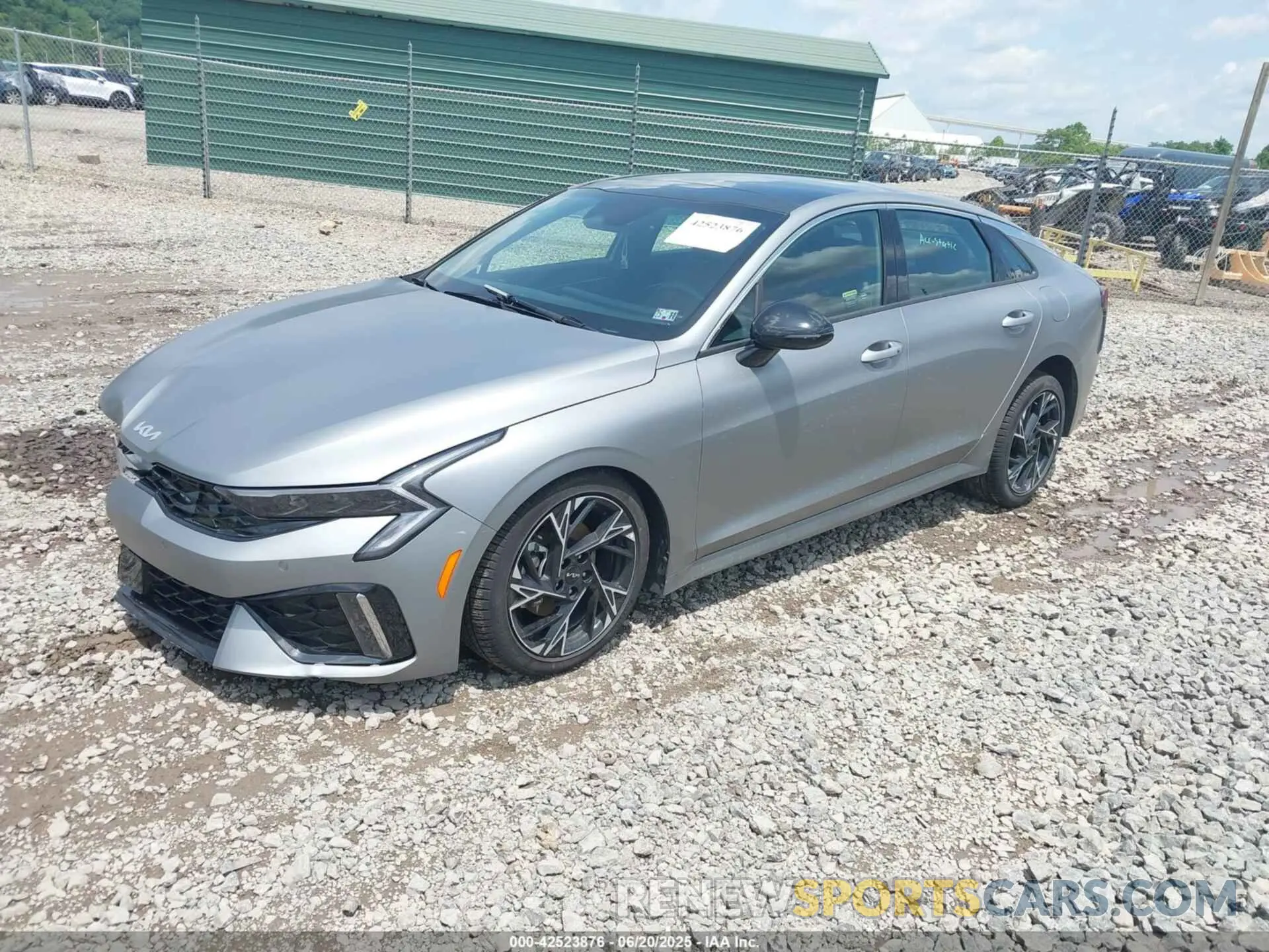 2 fotografías del automóvil dañado KNAG64J71S5319121 KIA K5 2025