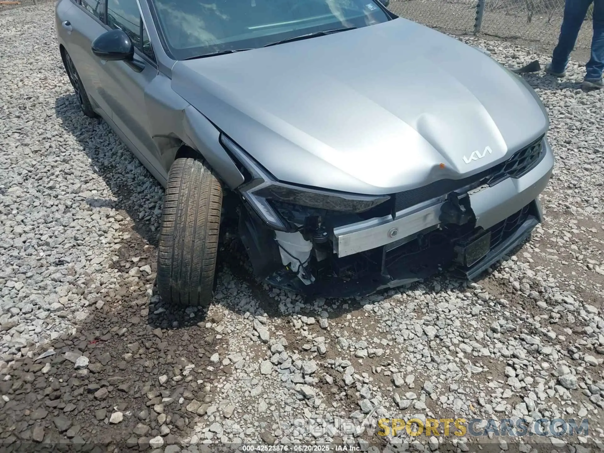 6 fotografías del automóvil dañado KNAG64J71S5319121 KIA K5 2025