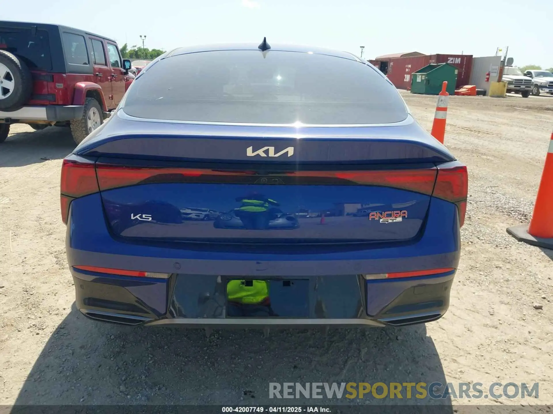 16 fotografías del automóvil dañado KNAG64J71S5337795 KIA K5 2025
