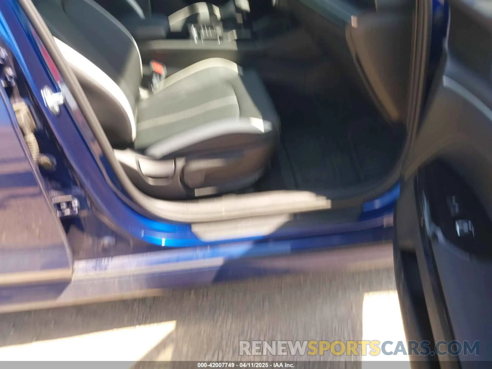 5 fotografías del automóvil dañado KNAG64J71S5337795 KIA K5 2025
