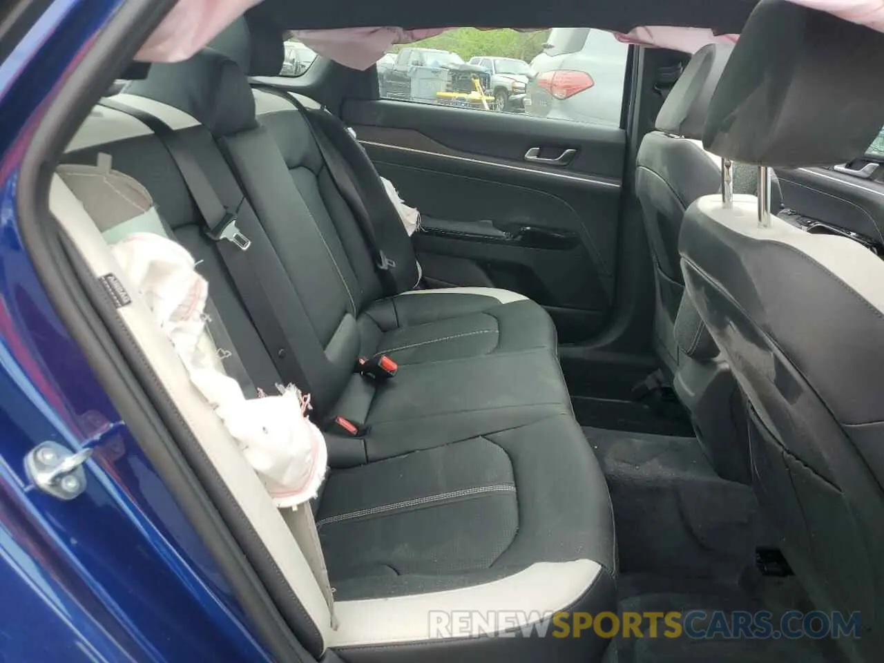 10 fotografías del automóvil dañado KNAG64J71S5350661 KIA K5 2025