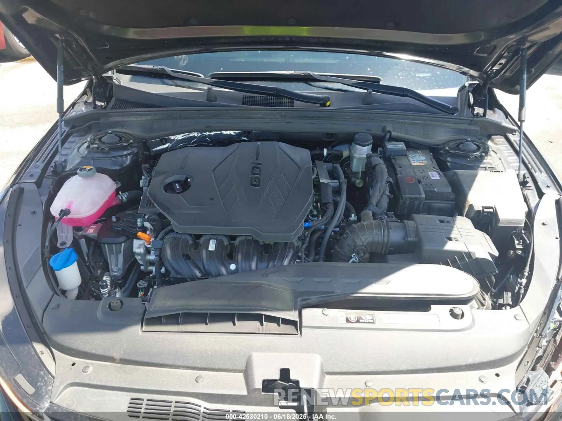 10 fotografías del automóvil dañado KNAG64J72S5286162 KIA K5 2025