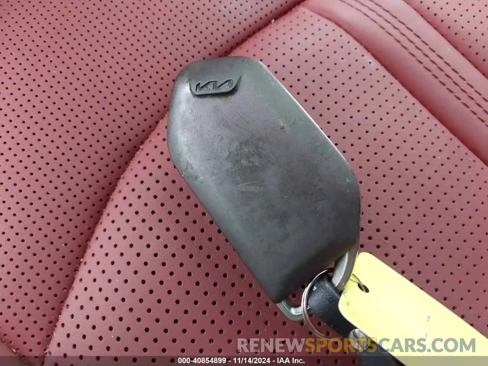 11 fotografías del automóvil dañado KNAG64J72S5293810 KIA K5 2025