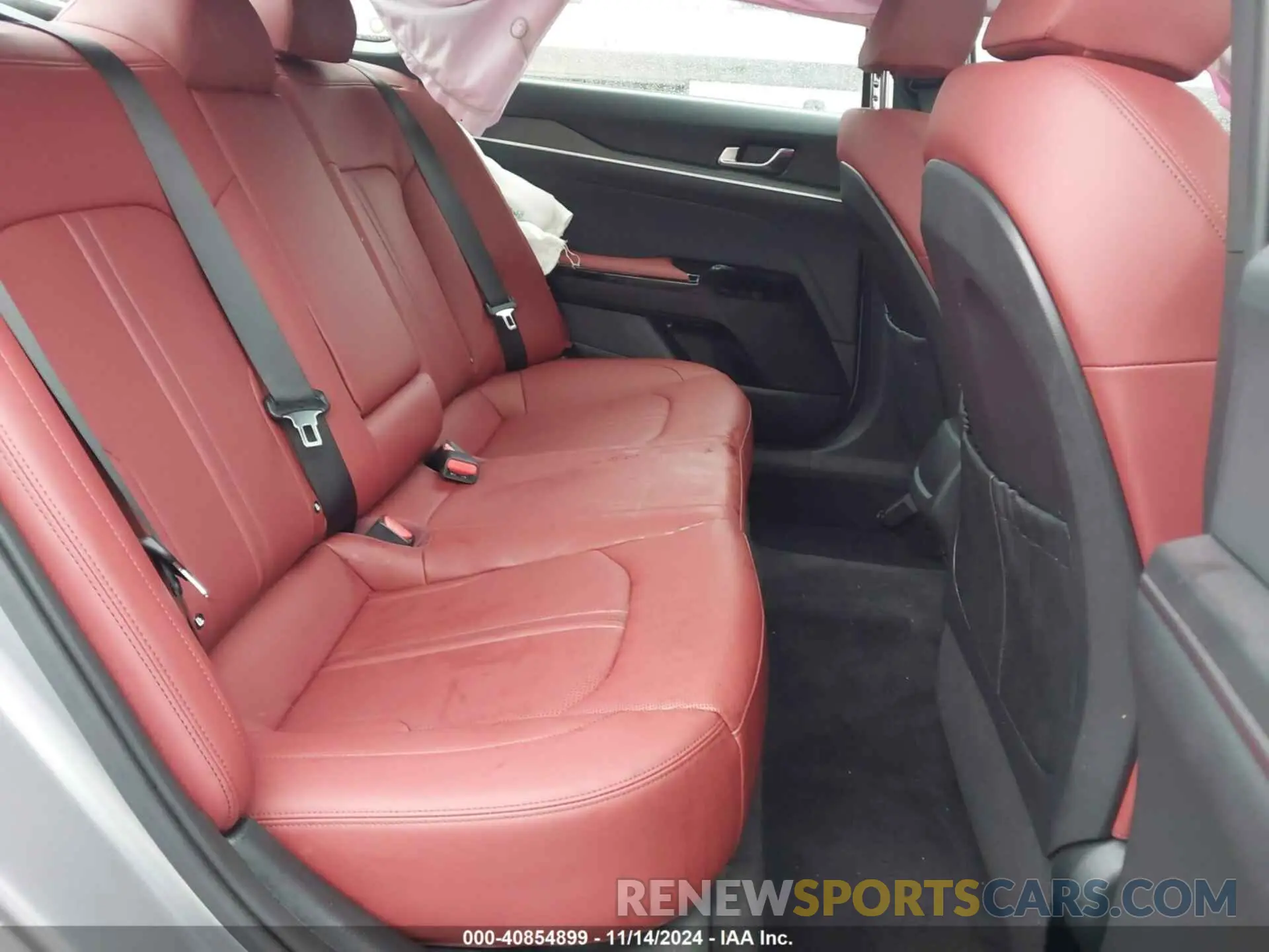 8 fotografías del automóvil dañado KNAG64J72S5293810 KIA K5 2025
