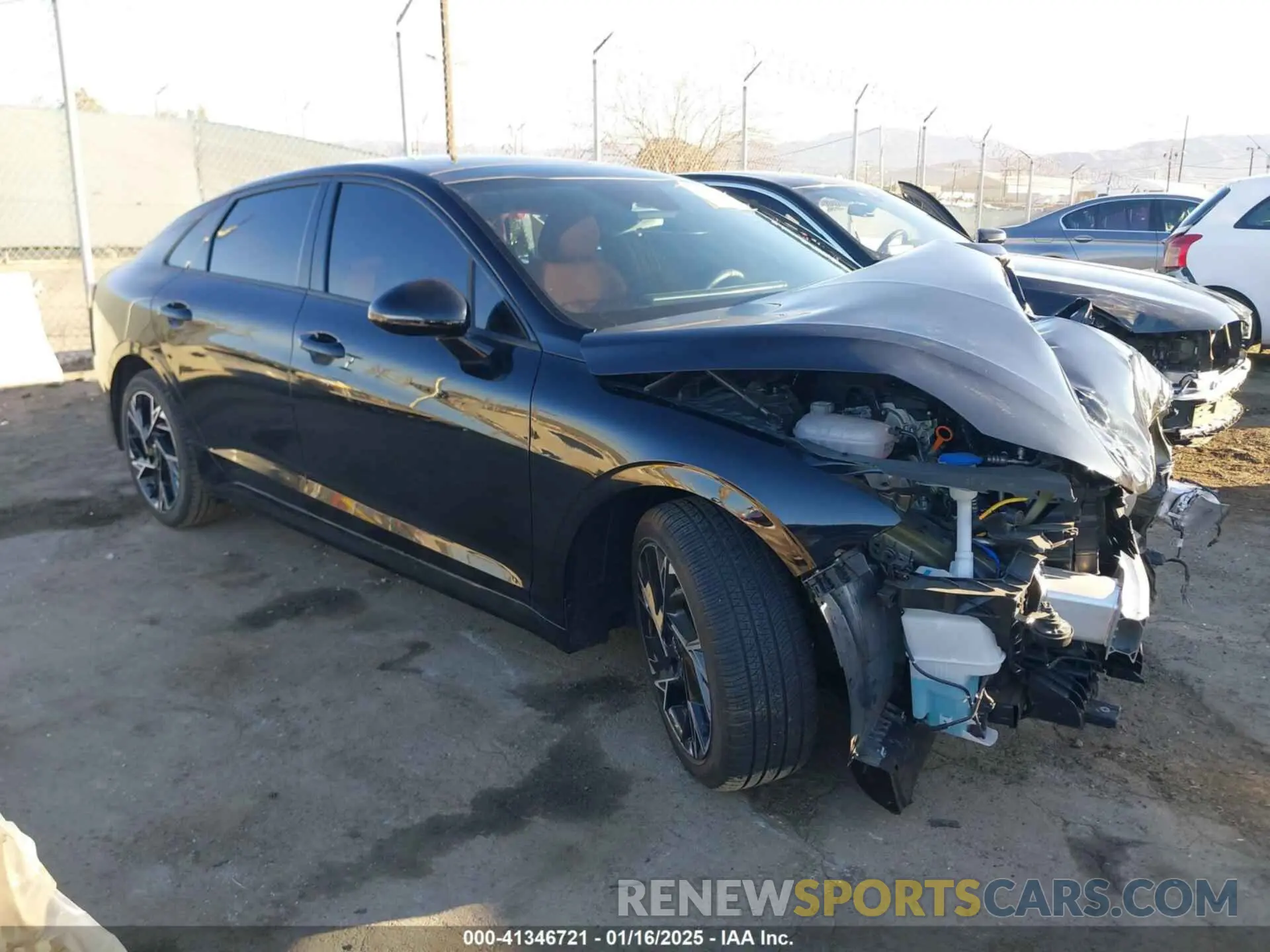 1 fotografías del automóvil dañado KNAG64J72S5323596 KIA K5 2025