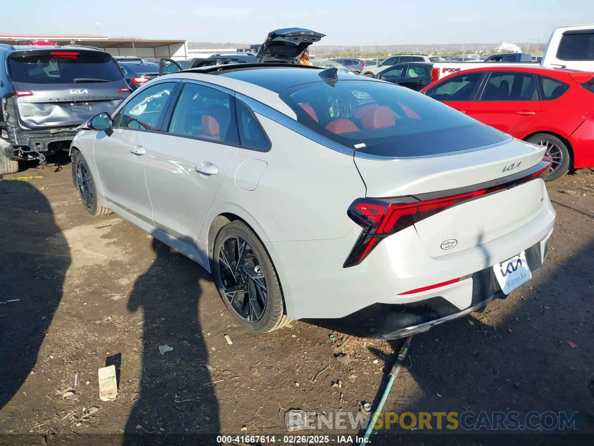 3 fotografías del automóvil dañado KNAG64J72S5334971 KIA K5 2025