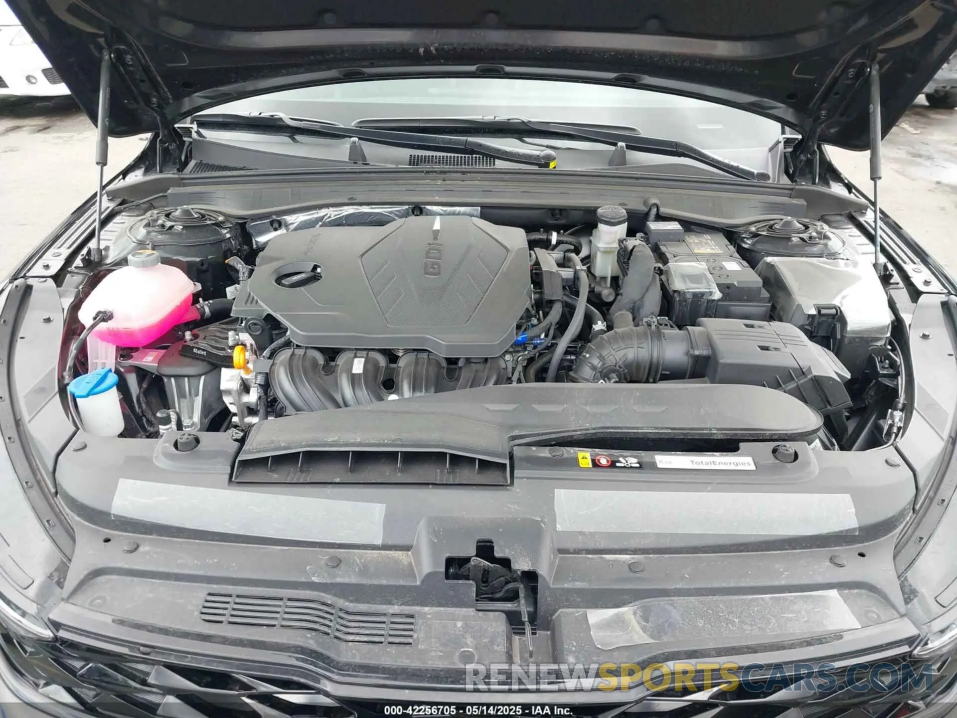 10 fotografías del automóvil dañado KNAG64J72S5335635 KIA K5 2025