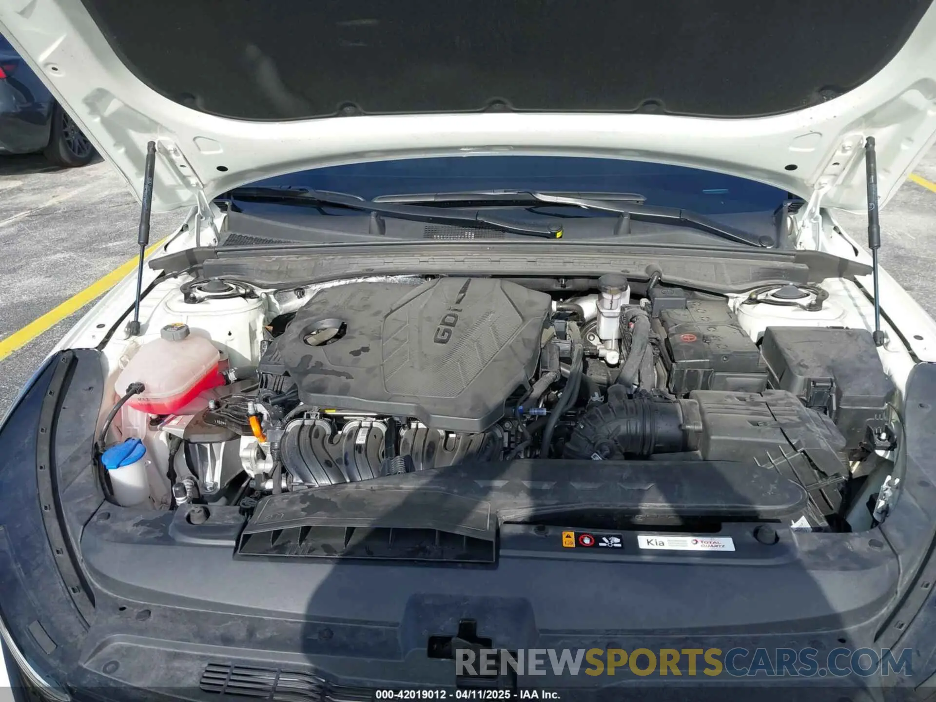 10 fotografías del automóvil dañado KNAG64J73S5269838 KIA K5 2025
