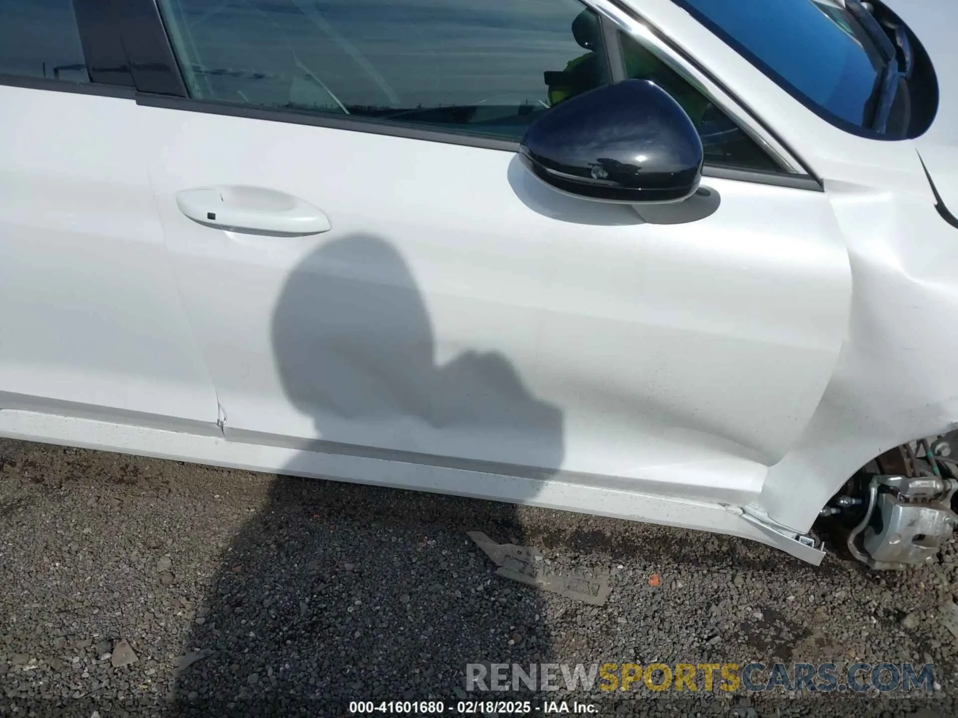 20 fotografías del automóvil dañado KNAG64J73S5280192 KIA K5 2025