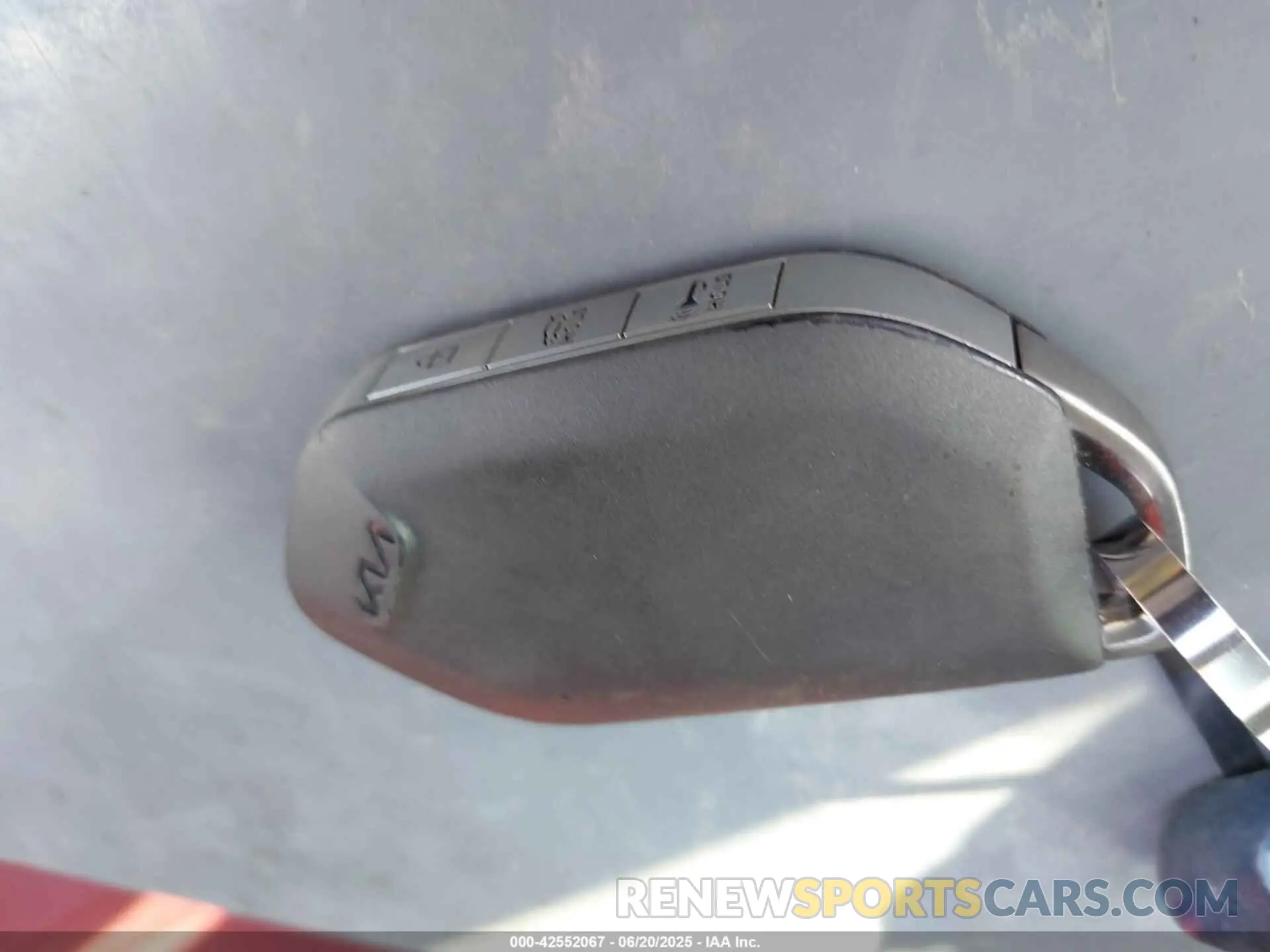 11 fotografías del automóvil dañado KNAG64J73S5291726 KIA K5 2025