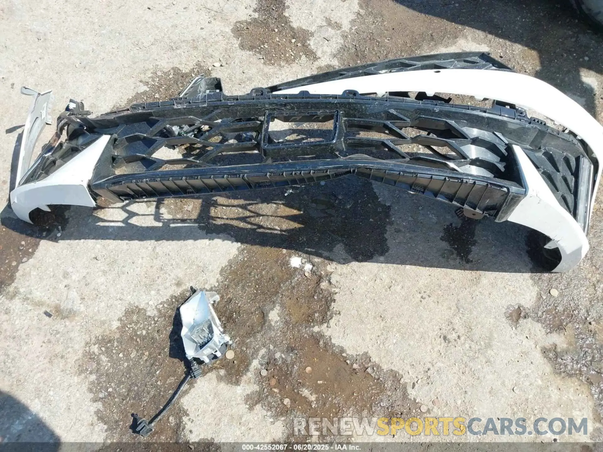 12 fotografías del automóvil dañado KNAG64J73S5291726 KIA K5 2025
