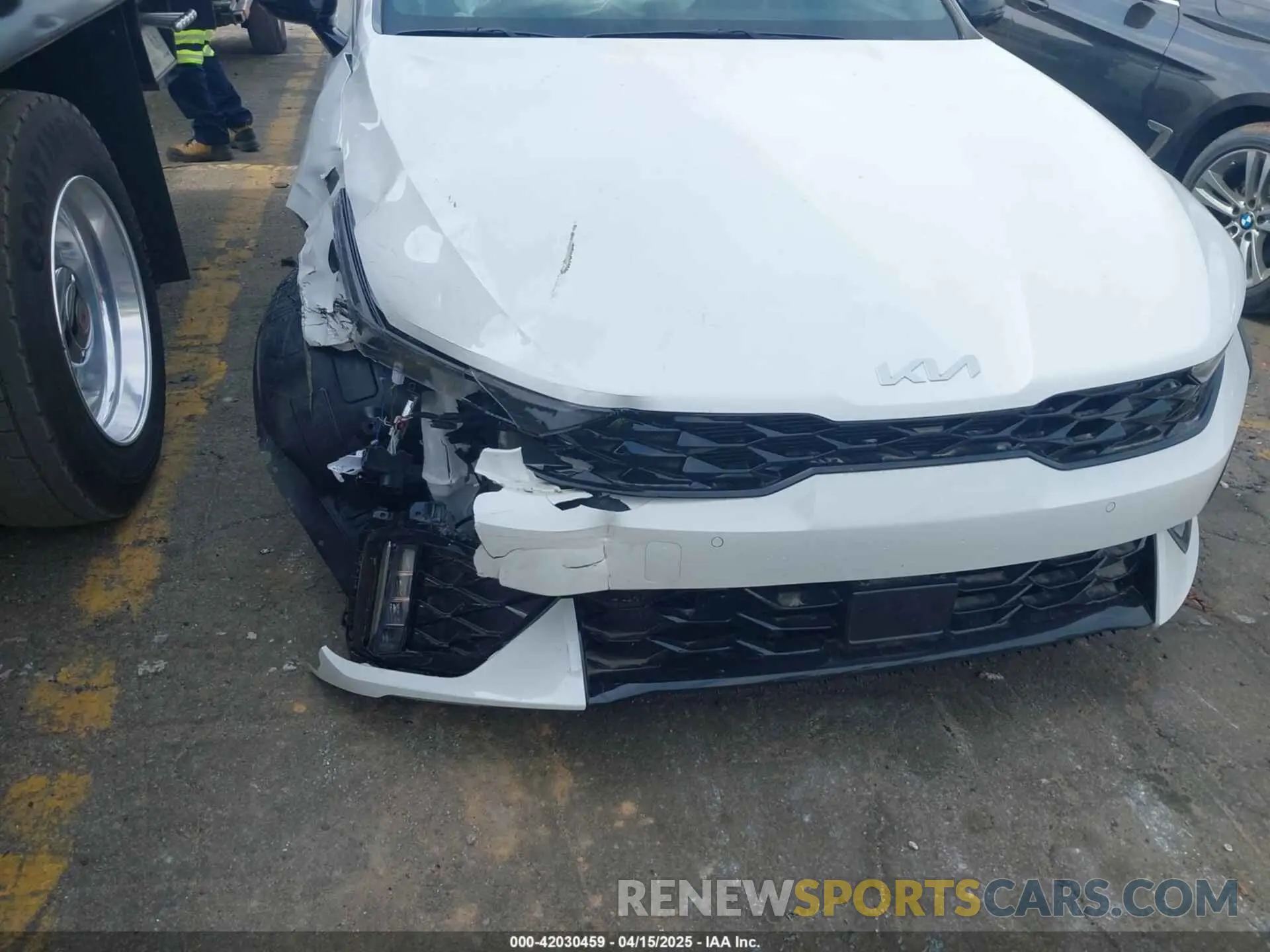 6 fotografías del automóvil dañado KNAG64J74S5302720 KIA K5 2025