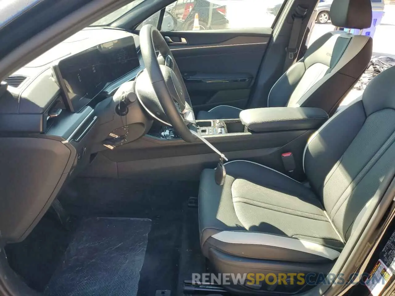 7 fotografías del automóvil dañado KNAG64J74S5323034 KIA K5 2025