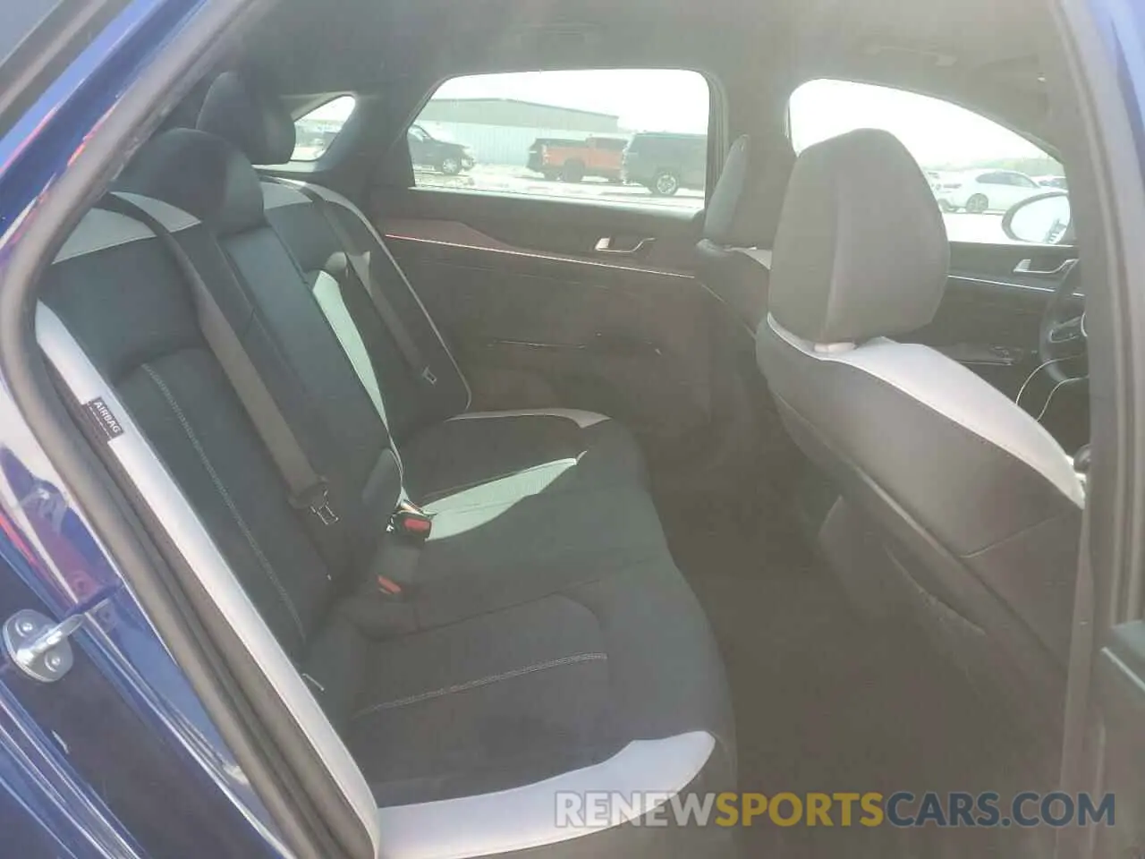 10 fotografías del automóvil dañado KNAG64J75S5270795 KIA K5 2025