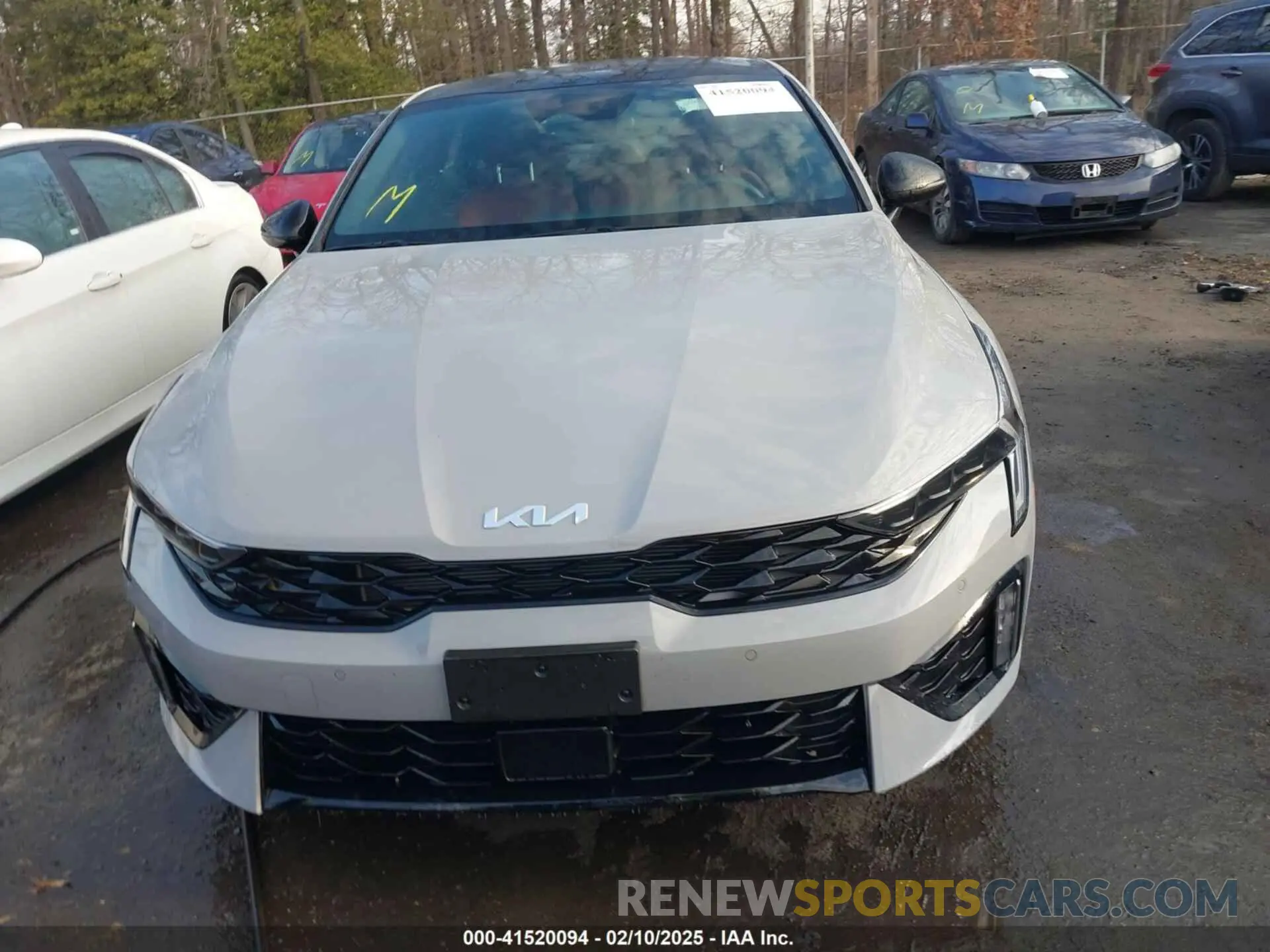 12 fotografías del automóvil dañado KNAG64J75S5274183 KIA K5 2025