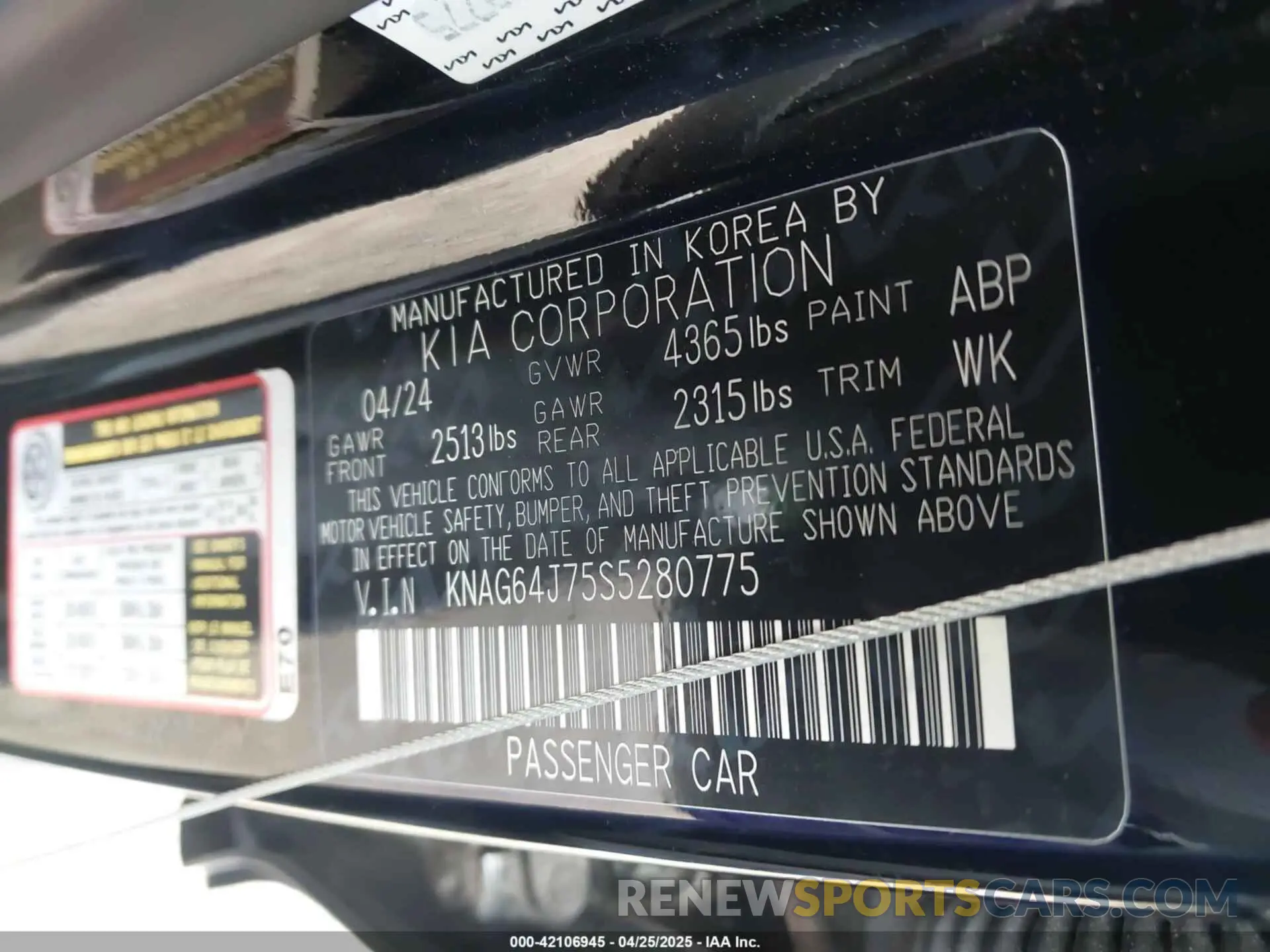 9 fotografías del automóvil dañado KNAG64J75S5280775 KIA K5 2025
