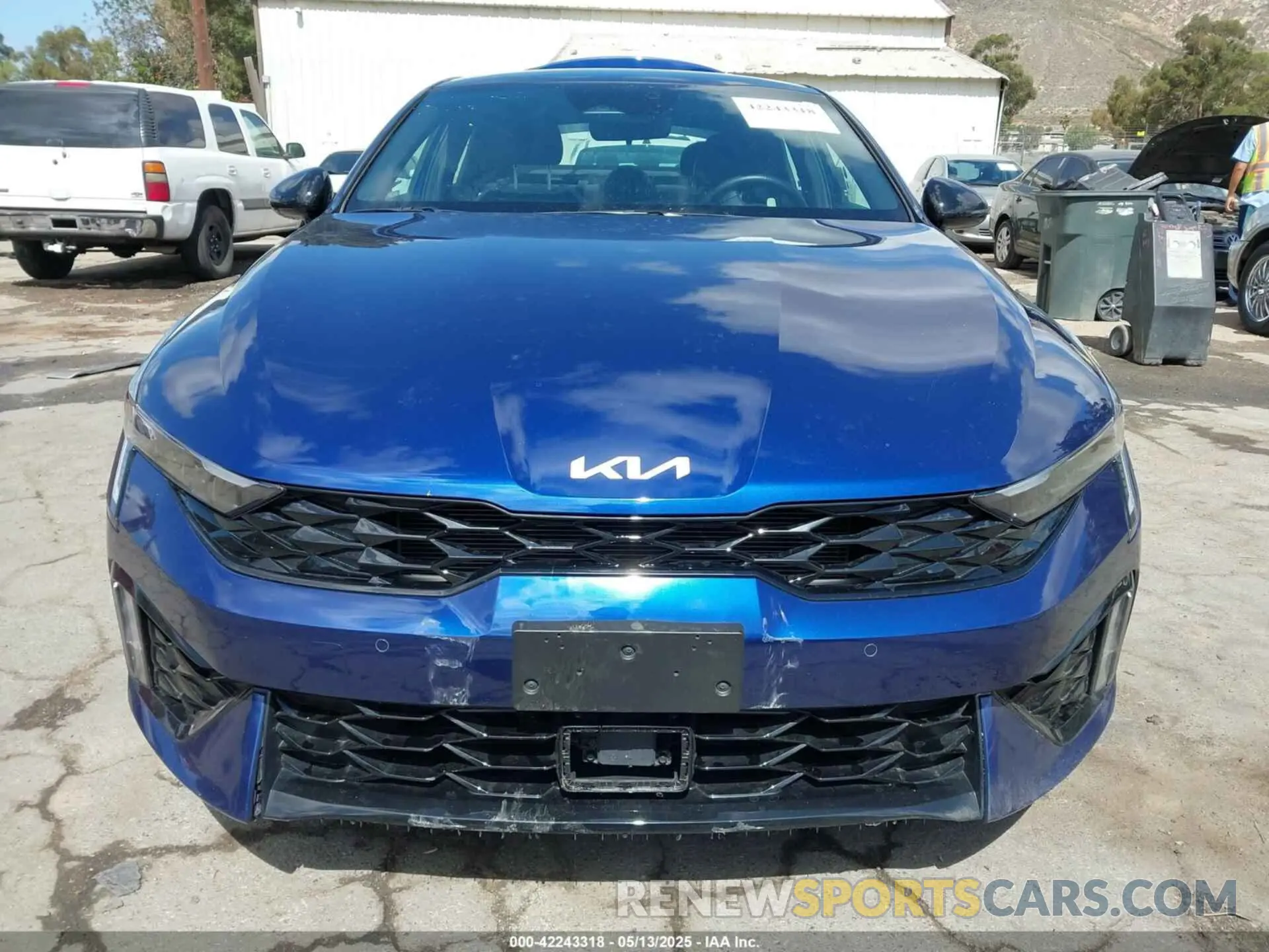 12 fotografías del automóvil dañado KNAG64J75S5299455 KIA K5 2025
