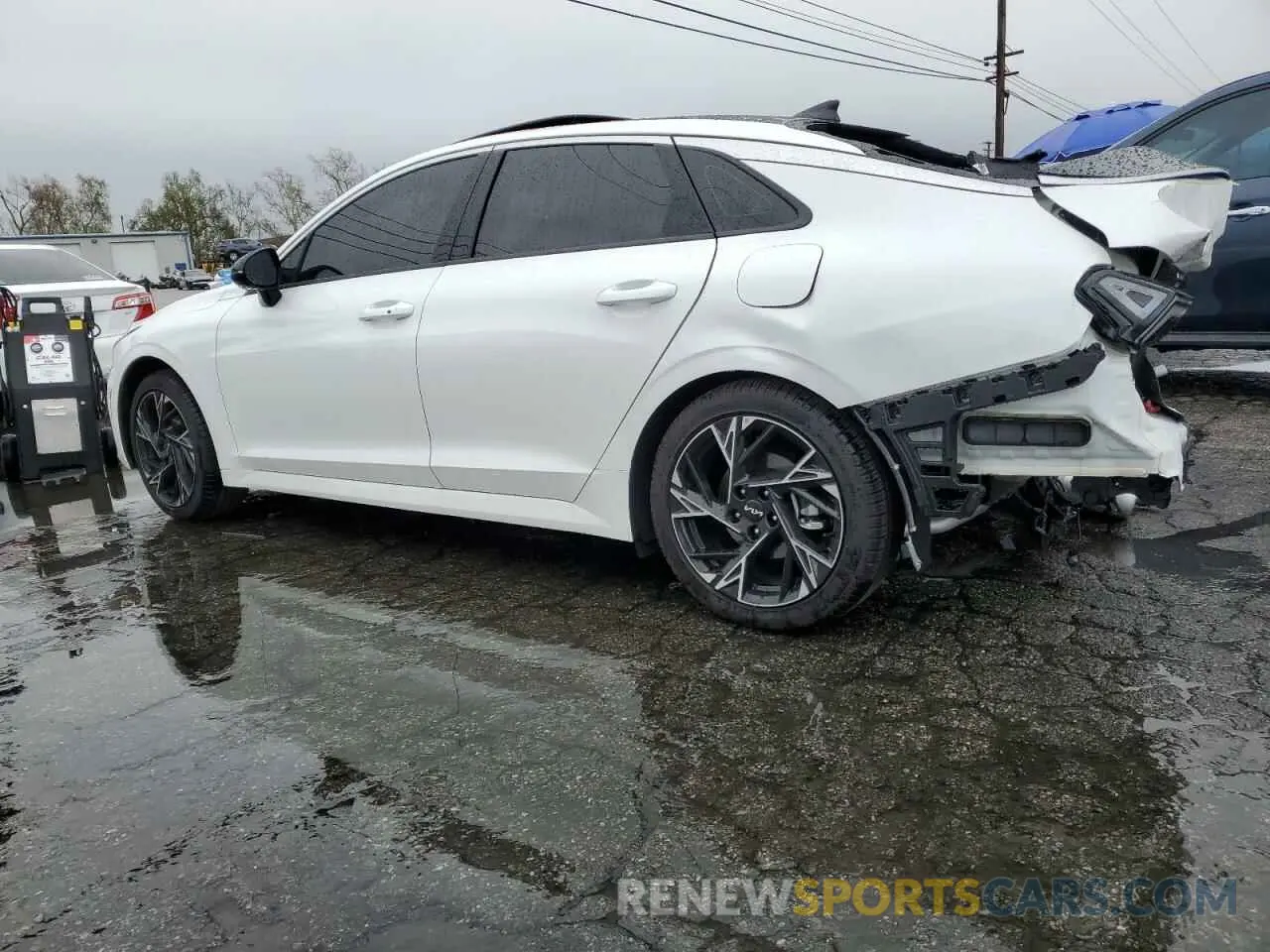 2 fotografías del automóvil dañado KNAG64J75S5300118 KIA K5 2025