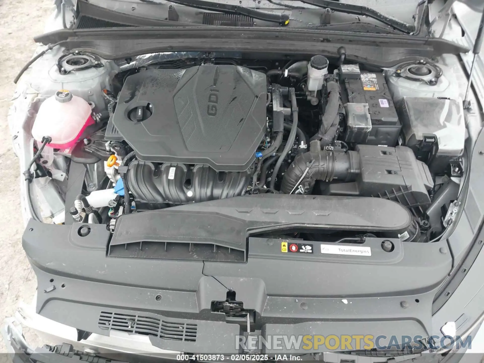 10 fotografías del automóvil dañado KNAG64J75S5304492 KIA K5 2025