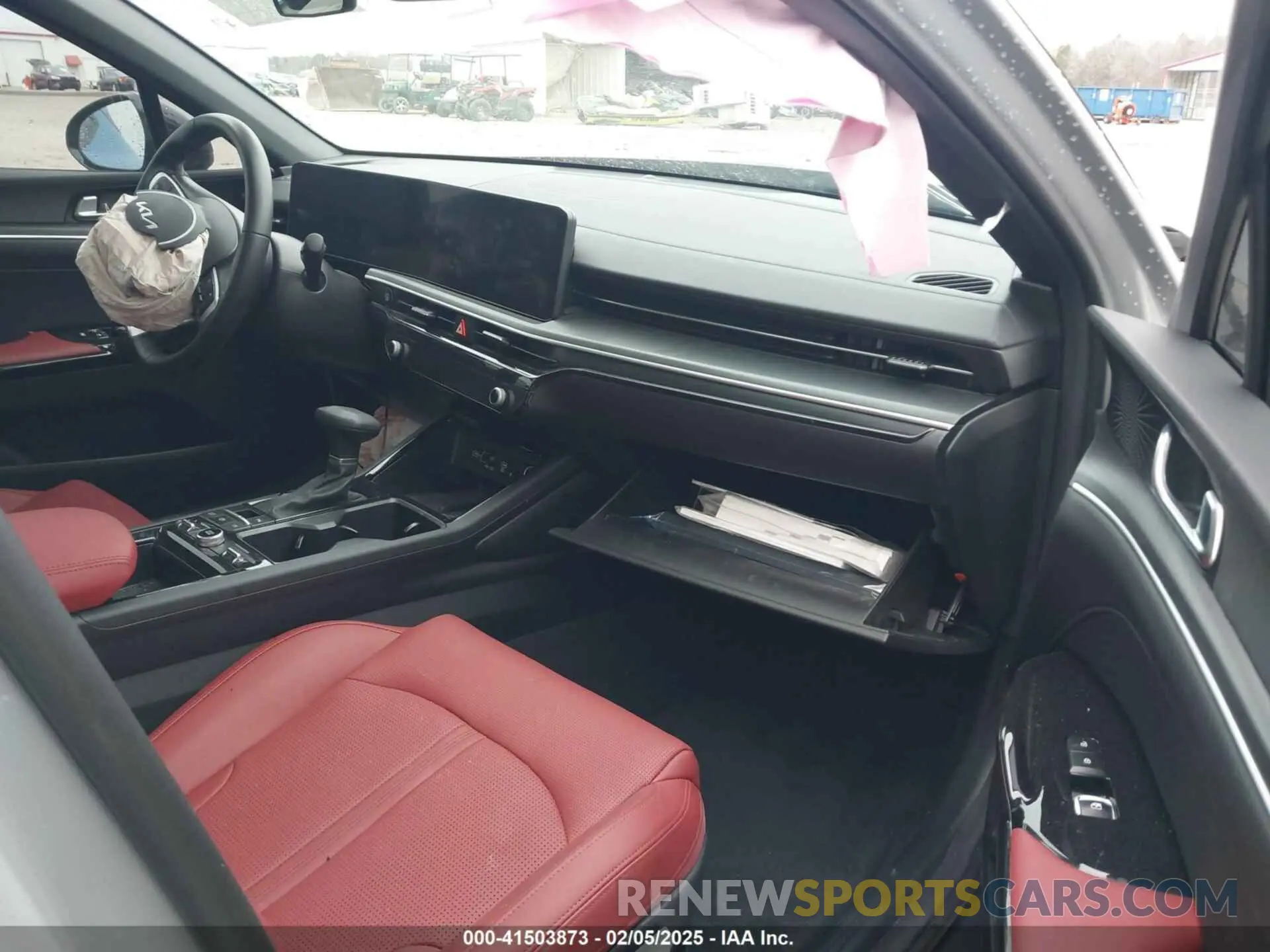 5 fotografías del automóvil dañado KNAG64J75S5304492 KIA K5 2025