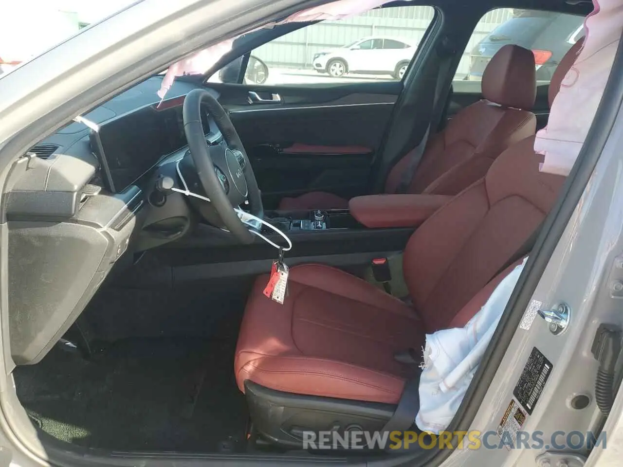 7 fotografías del automóvil dañado KNAG64J75S5314634 KIA K5 2025