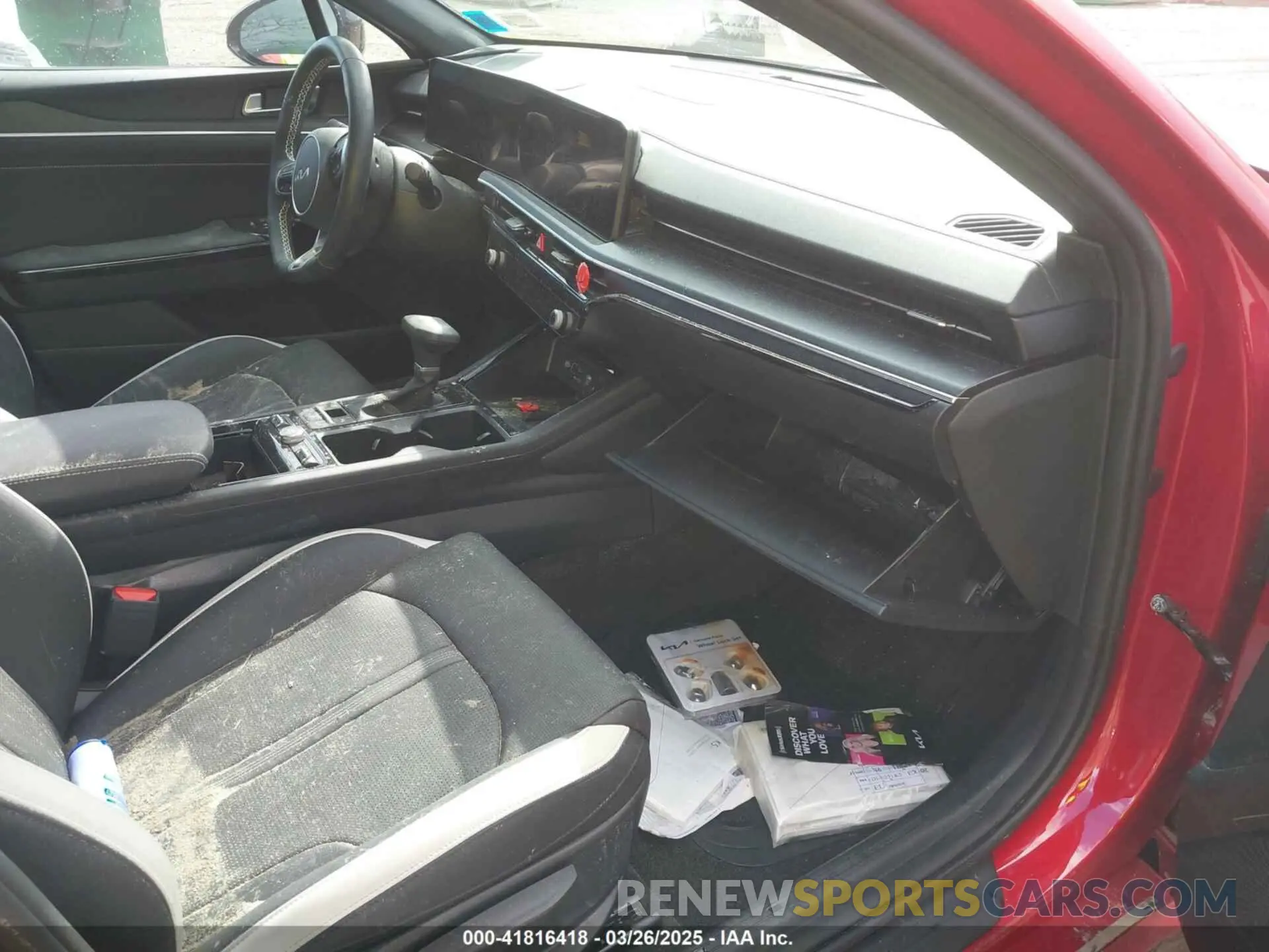 5 fotografías del automóvil dañado KNAG64J76S5274449 KIA K5 2025