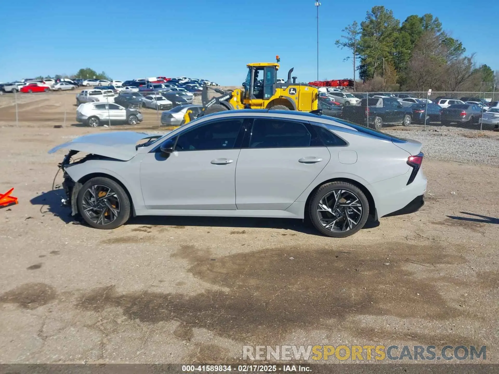 15 fotografías del automóvil dañado KNAG64J76S5298198 KIA K5 2025