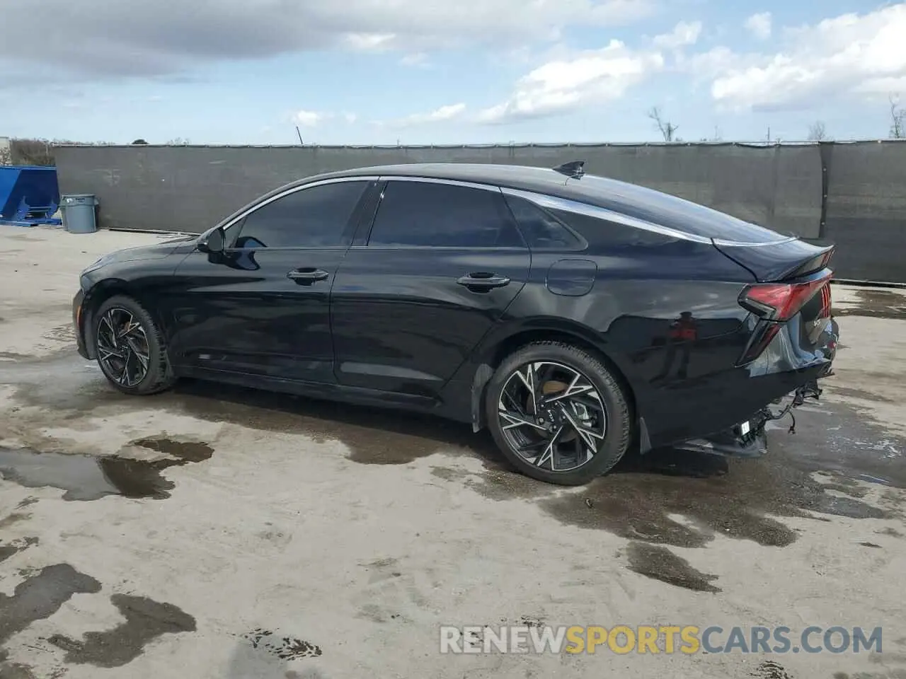 2 fotografías del automóvil dañado KNAG64J76S5299948 KIA K5 2025