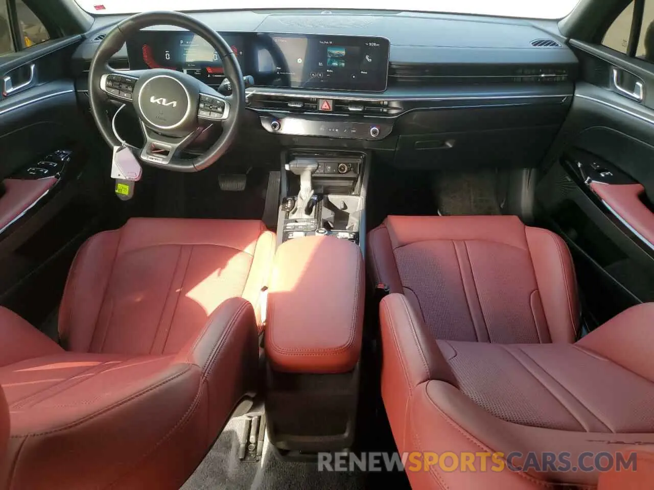 8 fotografías del automóvil dañado KNAG64J76S5299948 KIA K5 2025
