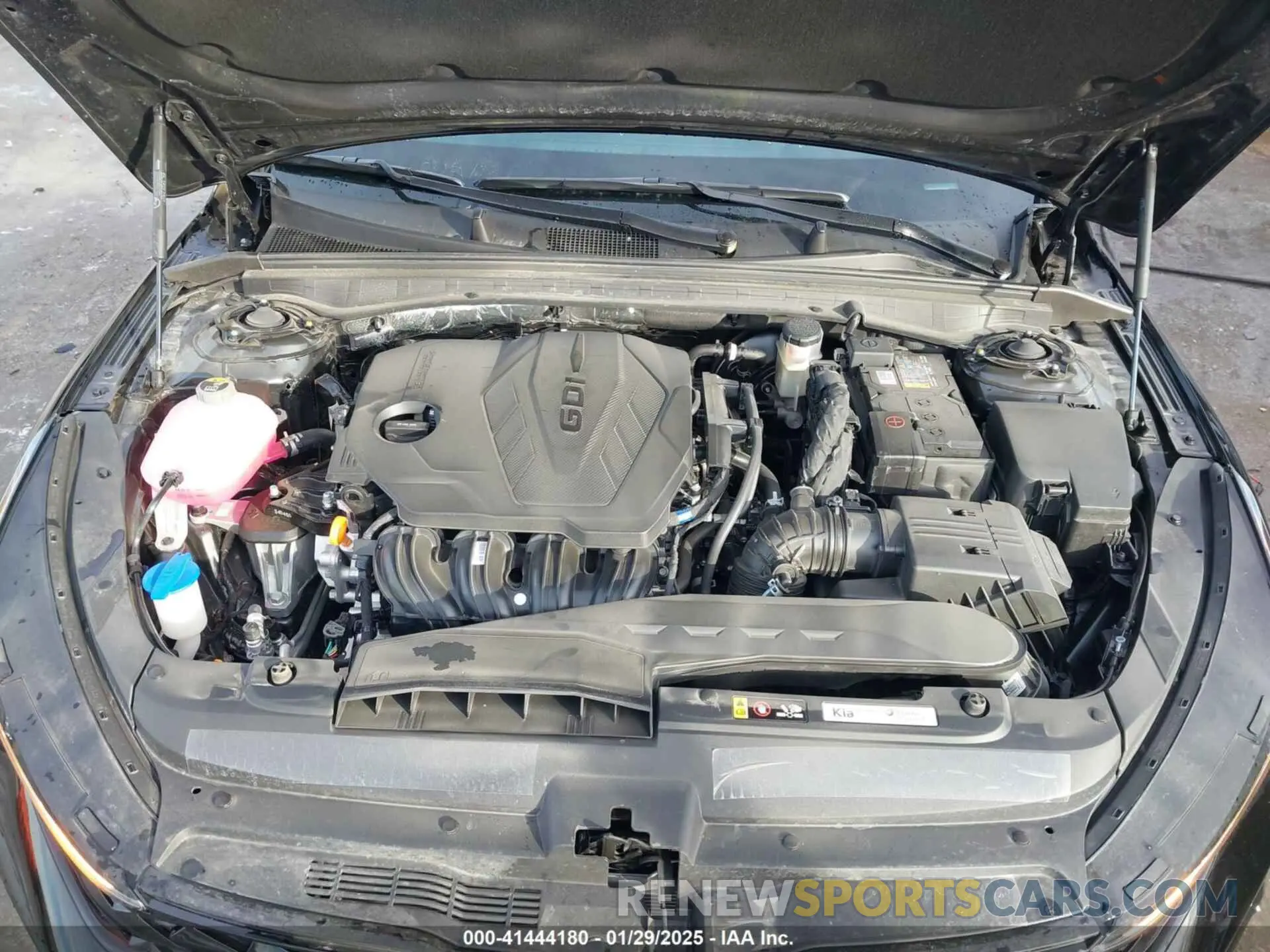 10 fotografías del automóvil dañado KNAG64J77S5276663 KIA K5 2025